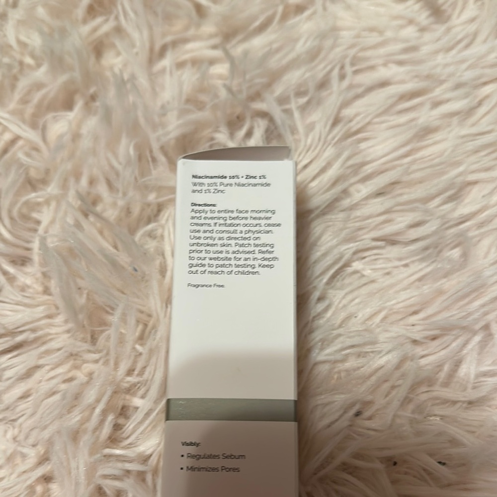 The Ordinary Niacinamide Serum - Picture 4 of 5